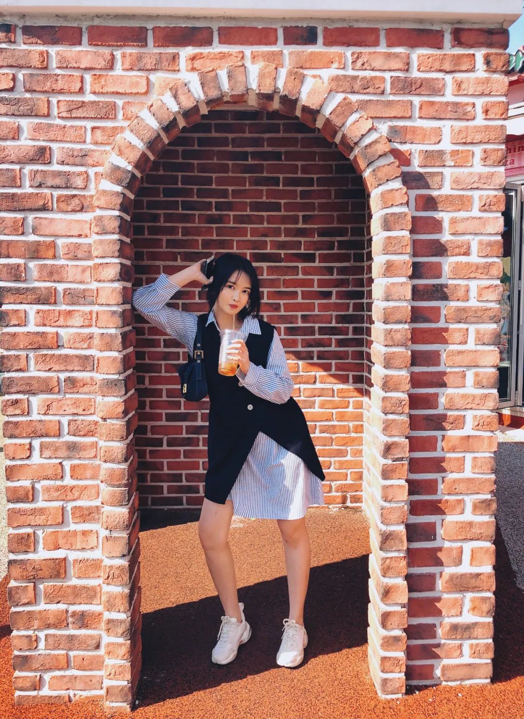 春夏必备三款鞋子品牌大全,秋季潮鞋高颜值推荐