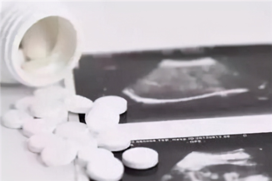 41岁药流的过程和注意事项,药流过程中怎么做能快速排出孕囊