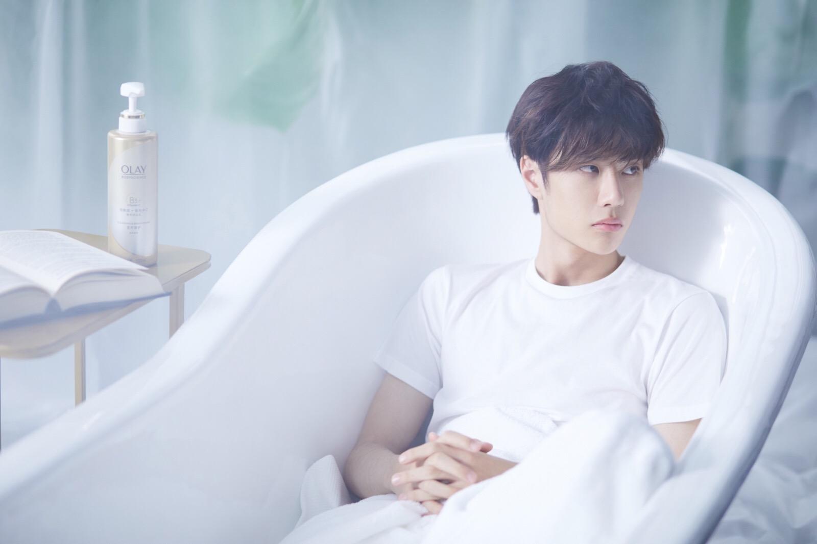 论娱乐圈的钢铁直男王一博,王一博程潇滑板钢铁直男