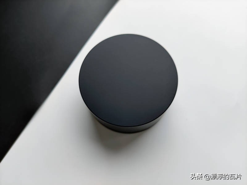 显示器挂灯的正确方法,显示器挂灯白天有用吗