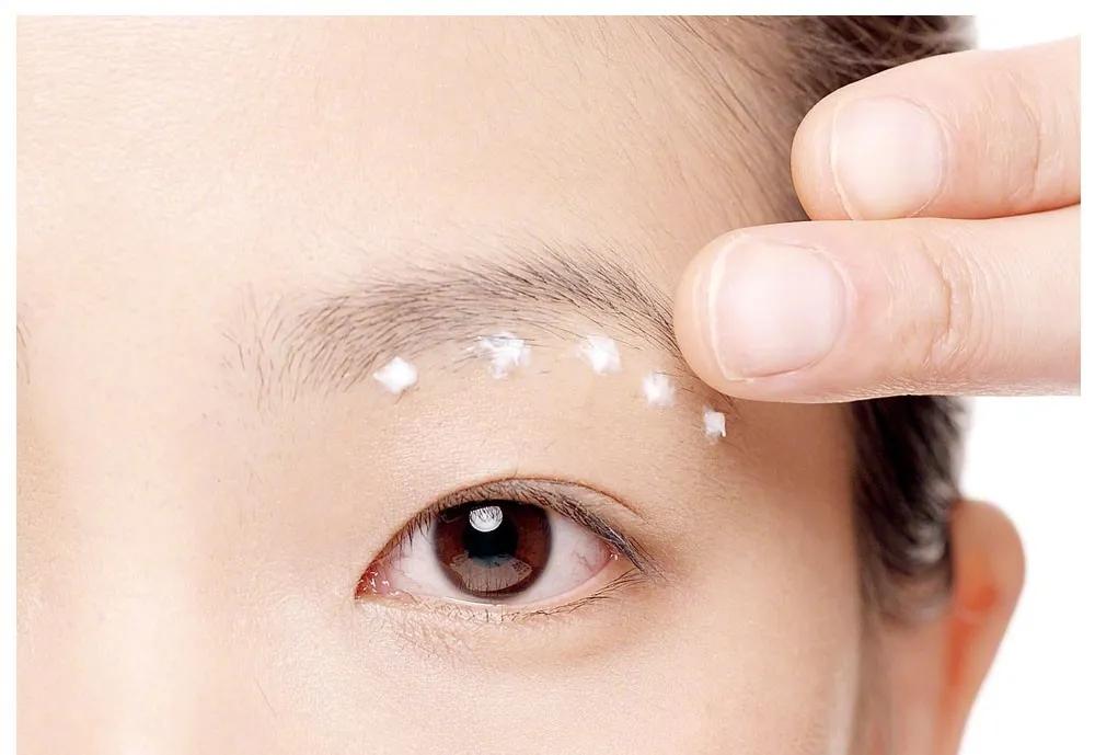 学习化妆初学者建议要学哪些,新手学化妆要先学哪些基础