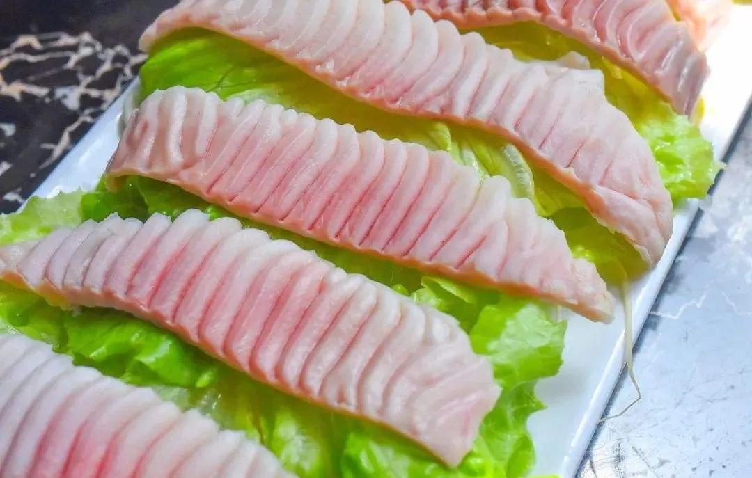 四川火锅美食的独特之处,四川火锅中独特的食材