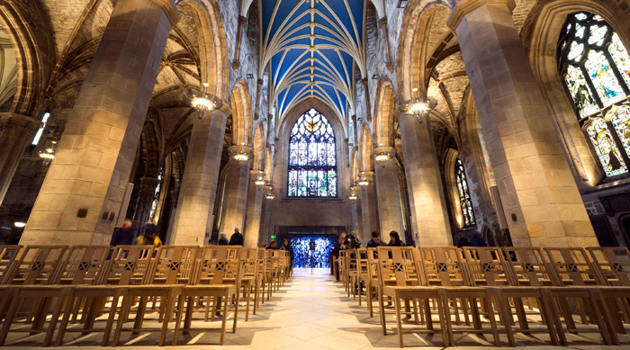 英国爱丁堡房价最新价格,英国爱丁堡全景图