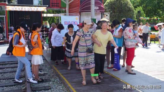 端午创意律动视频,端午节趣味舞龙