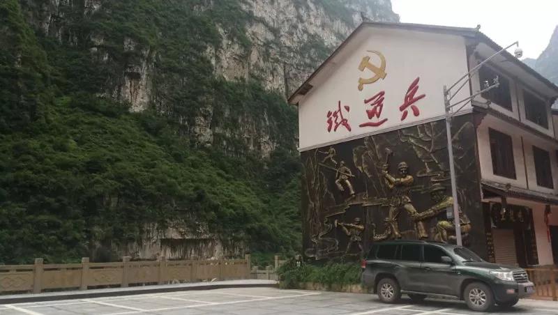 纵使世纪又过半，军民情深不曾变