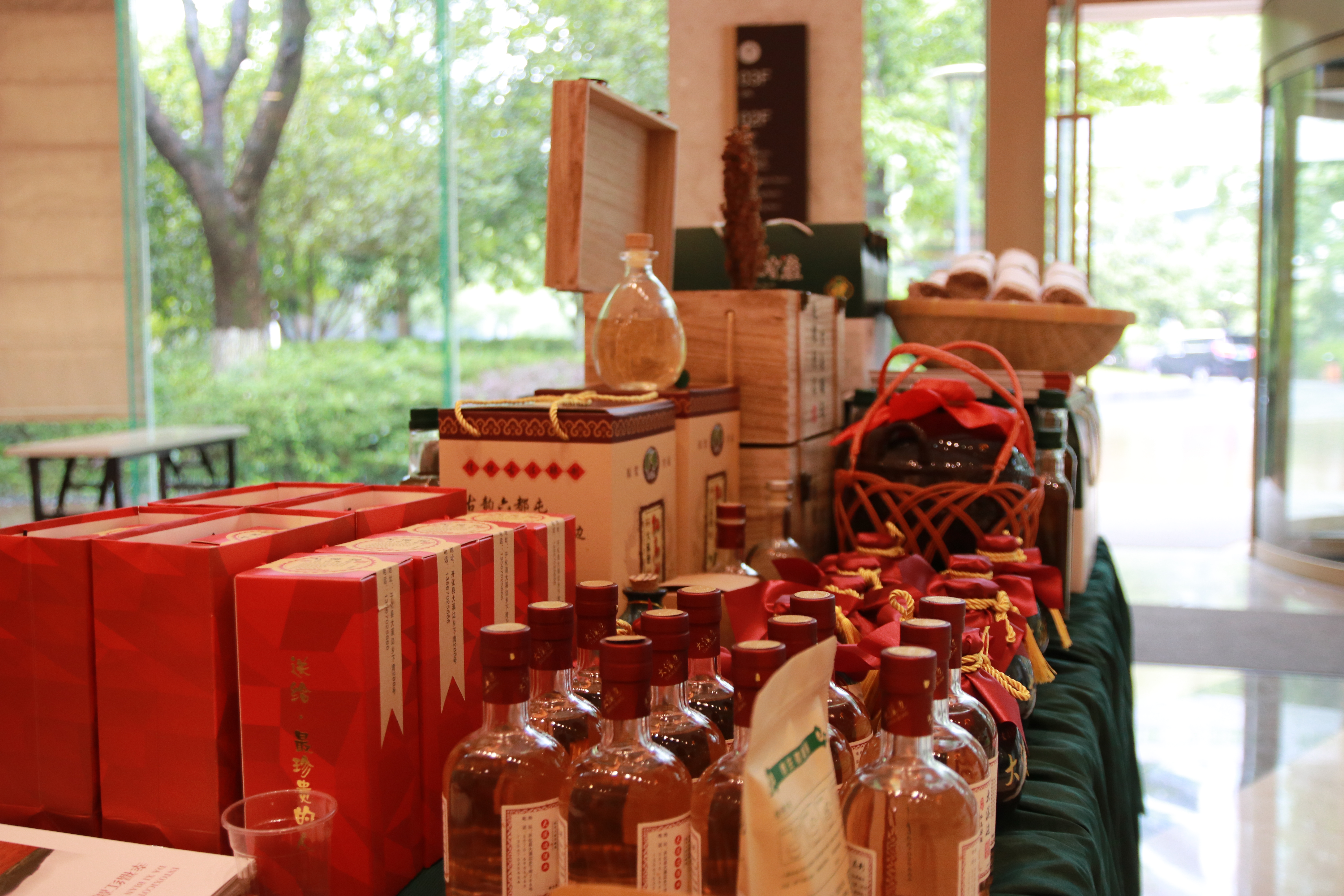 家门口的农博会｜|*党**建引领、公益助农，凝聚力量共筑美好合社区