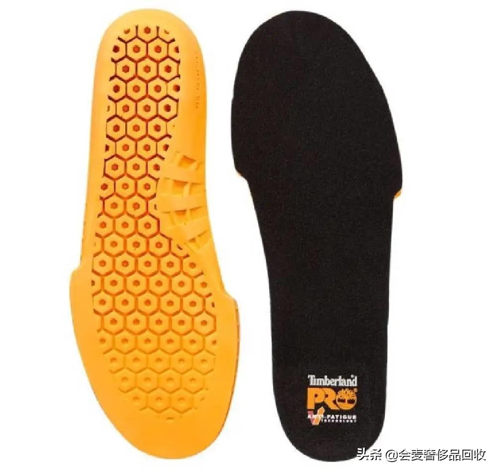 一双新鞋子的视频,一双好舒服的鞋子