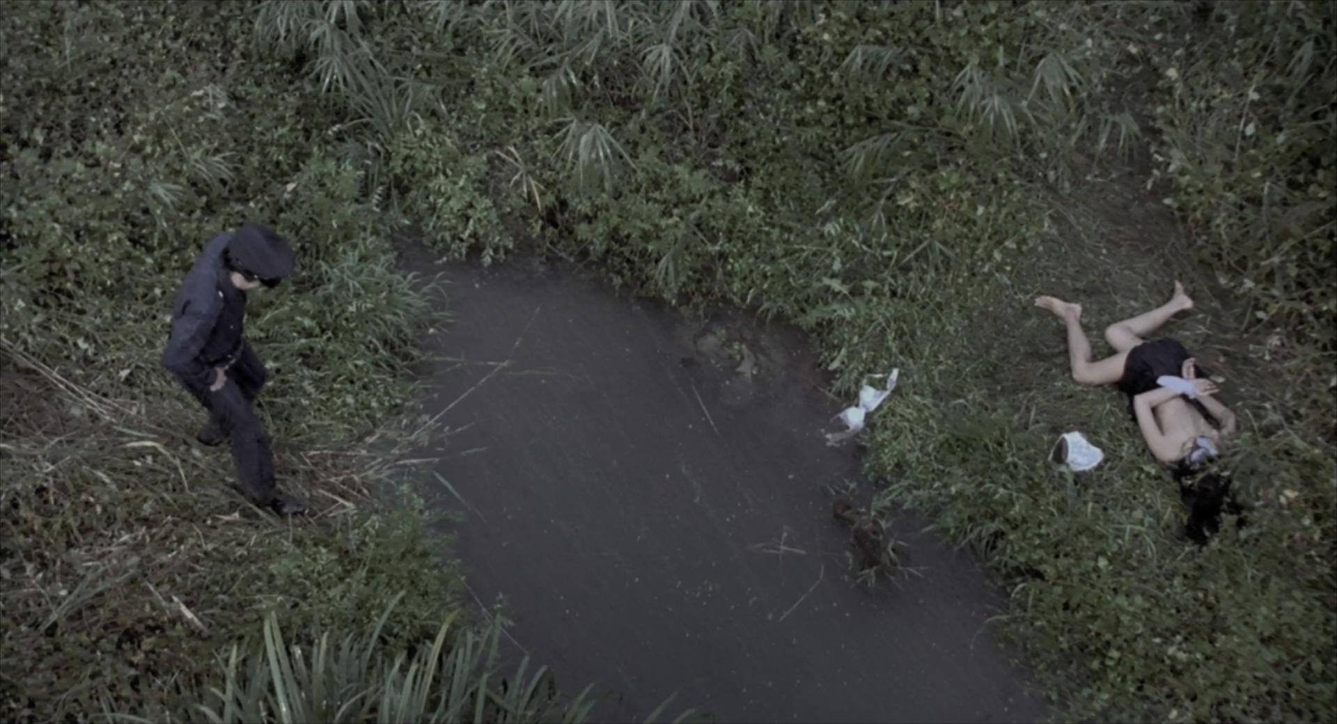 观影：5年里10名女子受害，仅1人幸存，良心警察被逼成*力暴**狂