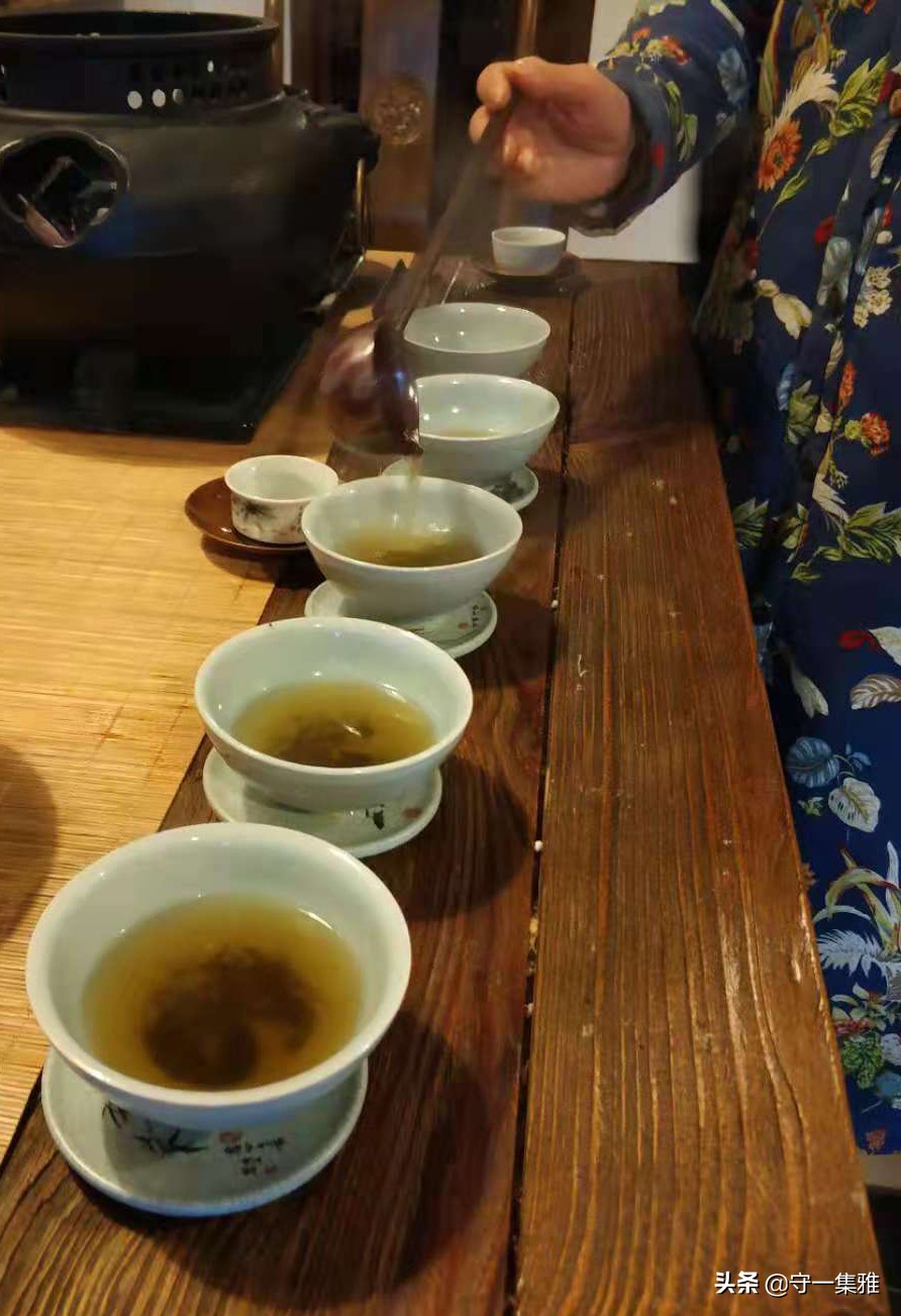 轻连载·紫砂慢生活丨（六）生活，喝一壶随缘的茶汤