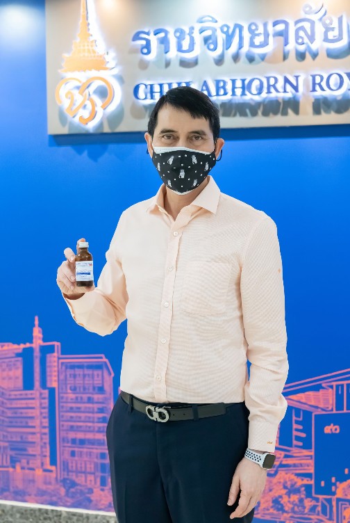 泰国新研发法匹拉韦糖浆用于治疗感染新冠的儿童和老人