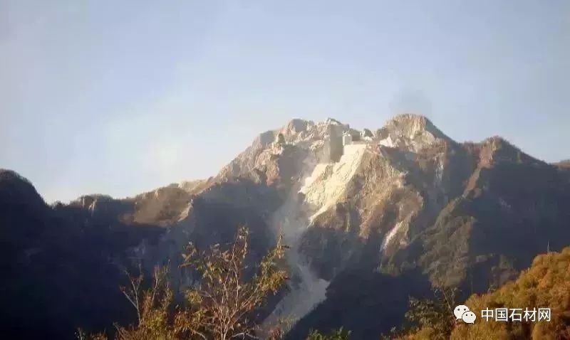 鱼肚白大理石贵不贵,鱼肚白的大理石贵吗