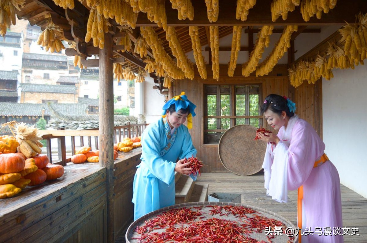 战国时期妇女们的工作范围，在国民经济及战争中，都占据重要地位