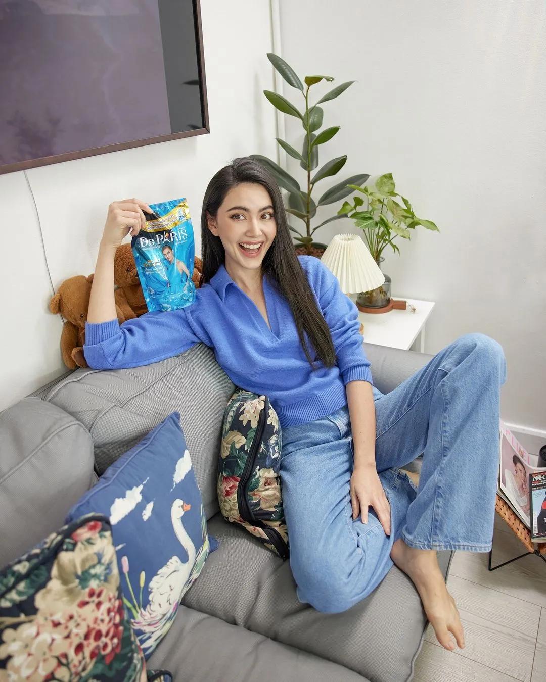 气质针织秋冬穿搭一整套,明星同款针织衫日常穿搭