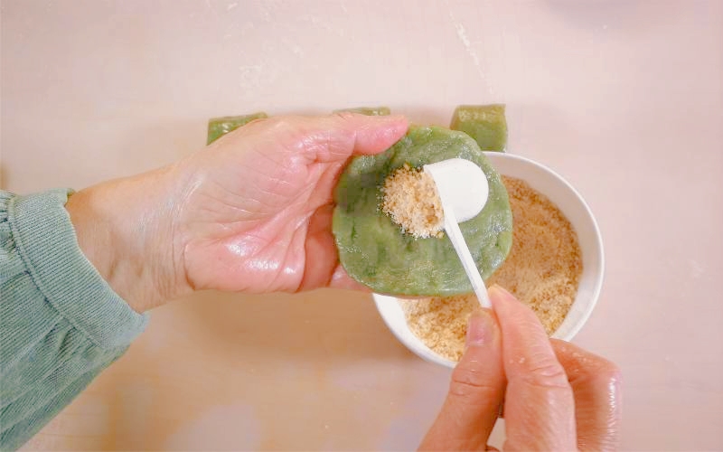 莲花妈妈快手版青团有诀窍，黄金比例配方简单易学，Q弹软糯清香