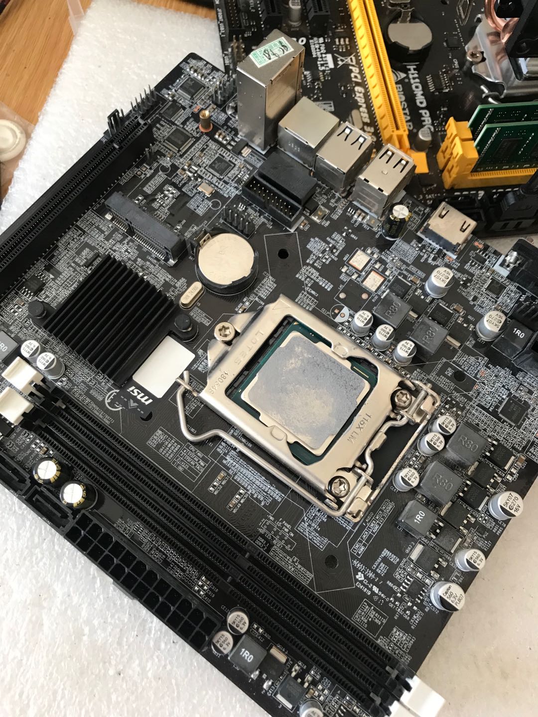 英特尔300元cpu,英特尔奔腾3.80ghz双核