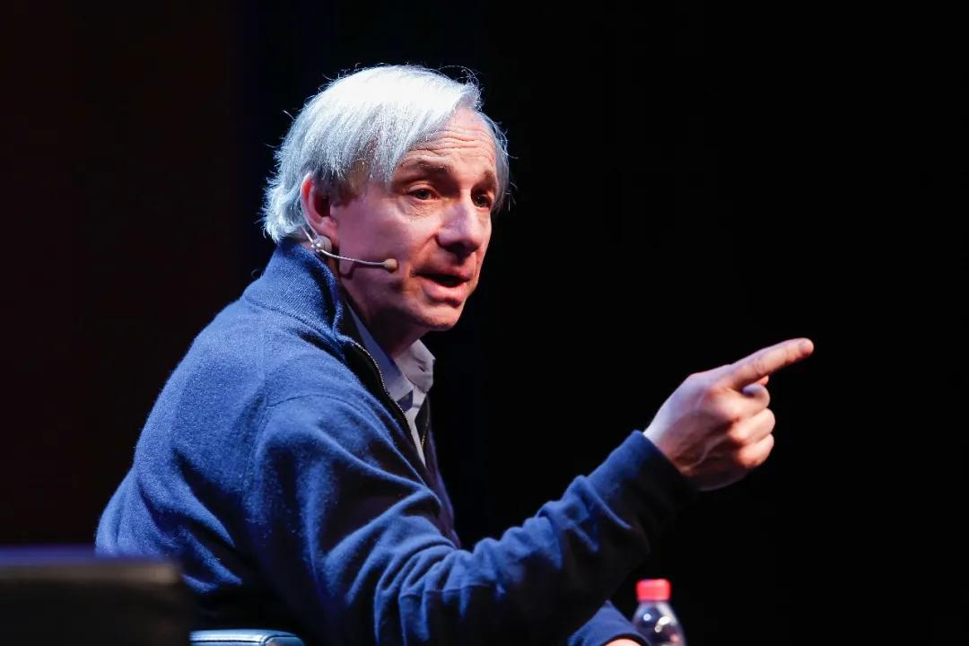 美股熔断，达利欧是如何预判危机，作出投资决策的？