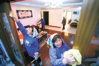 作为一个家政人要凭良心做事,作为公民你快乐吗