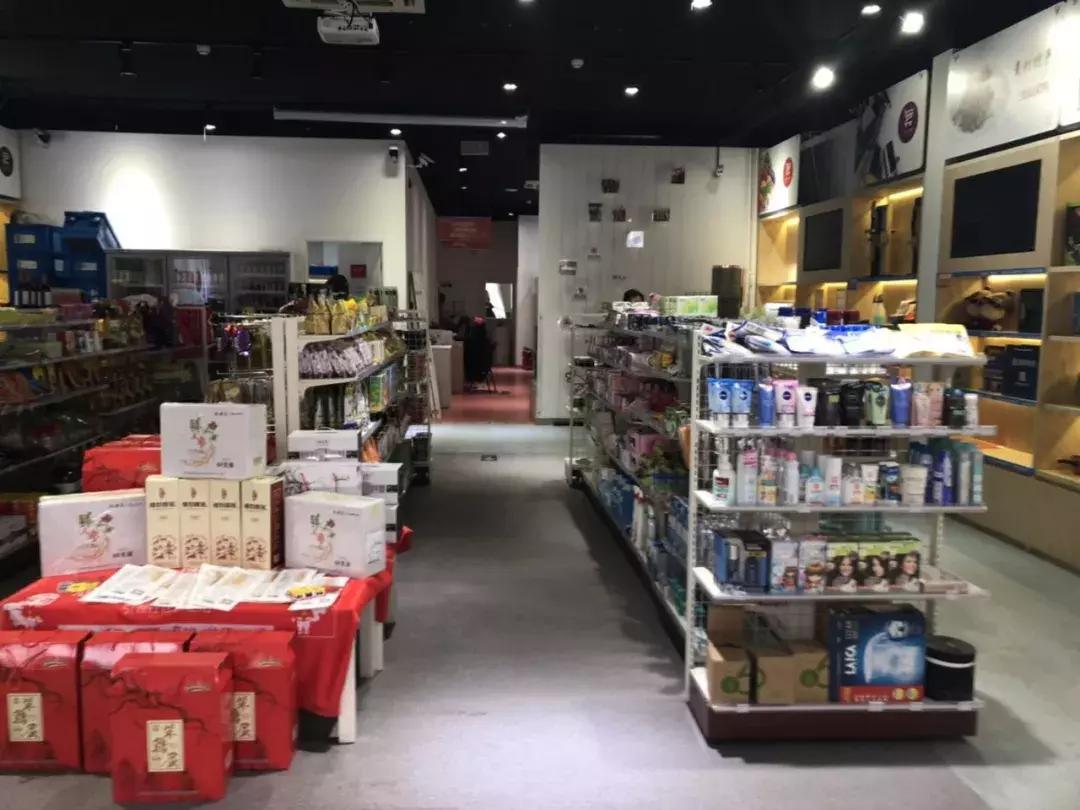 大爷大妈拍手叫好的国安社区，为何沦落到拖欠员工工资的下场？