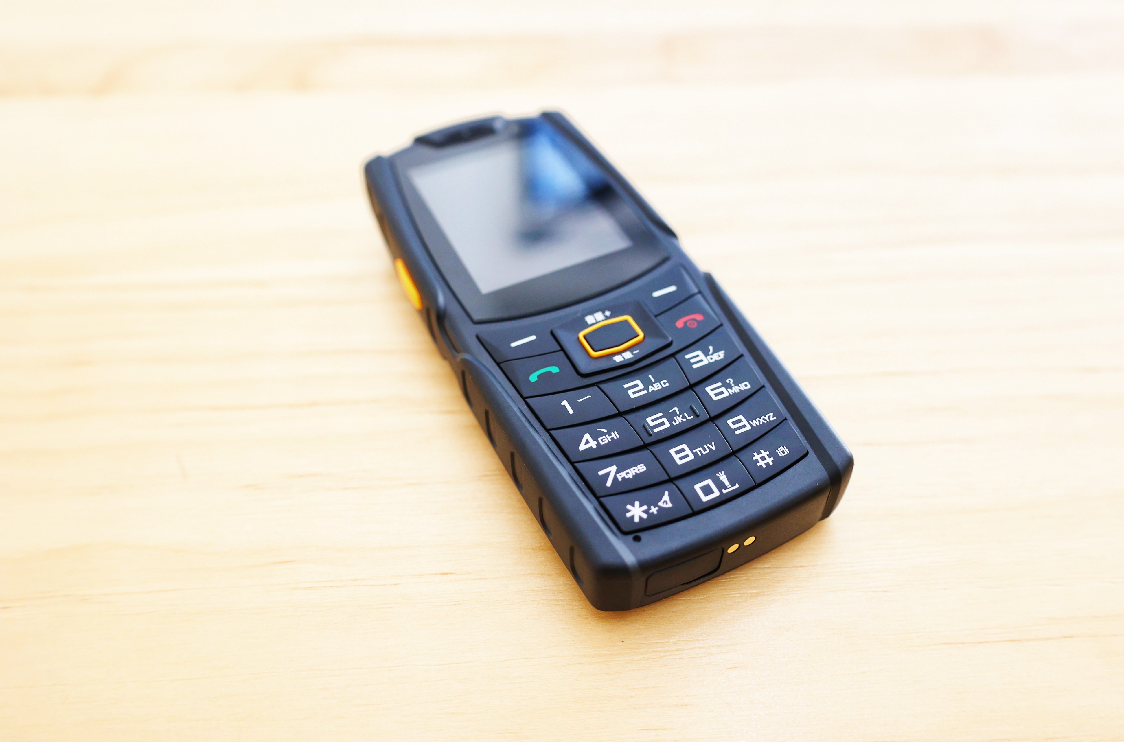 agmm7三防手机,agm最新款三防手机