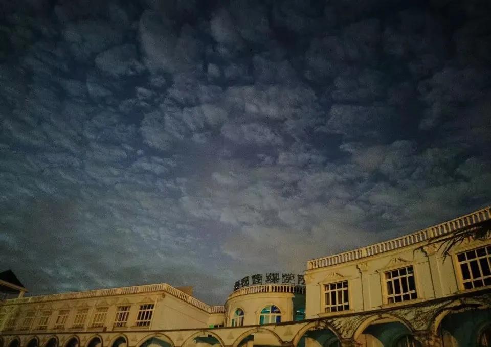 爸妈,我在学校挺好的!武昌理工学院大一新生的“回信”