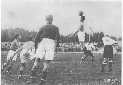 那位踢球最好的抗战飞行员已经为国捐躯了：纪念陈镇和殉国80周年