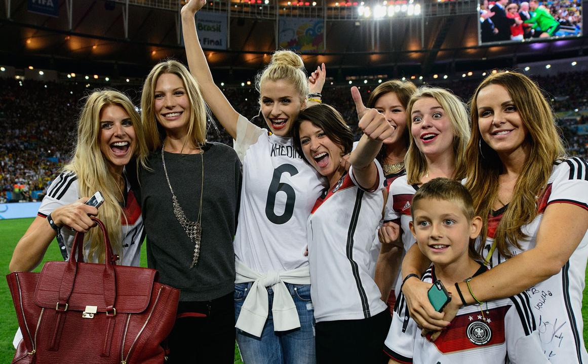 世界杯举办时间地点：全球6大洲竞争，欧洲3届轮一次美国更蛮横