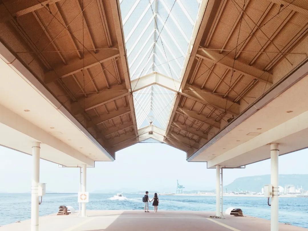 婚姻就是明白而糊涂的过着,婚姻无非是9个字