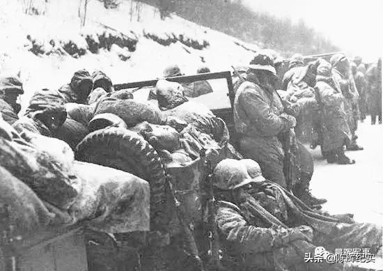 长津湖志愿军打美军影视片段,志愿军长津湖战役画面