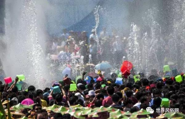 傣族的传统节日手抄报,傣族传统节日和特色美食