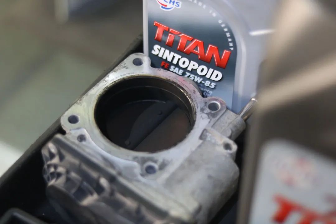 老车修复：翻新一辆破旧不堪的帕杰罗V93，还想再战十年工地