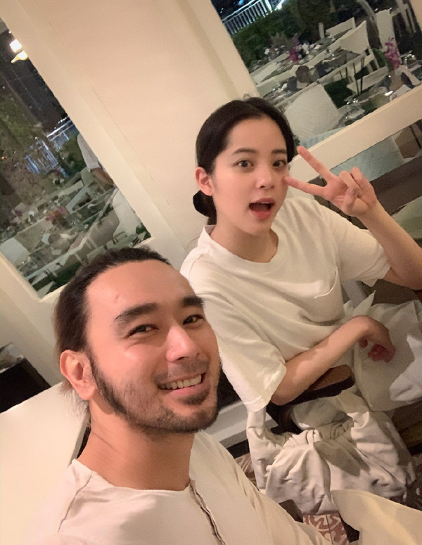 欧阳娜娜旅行团视频,欧阳娜娜假期出游