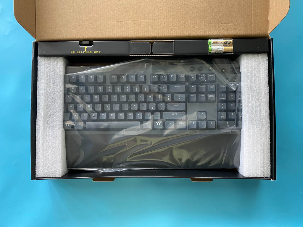 三模键盘能控制三个手机吗,tt分体式键盘