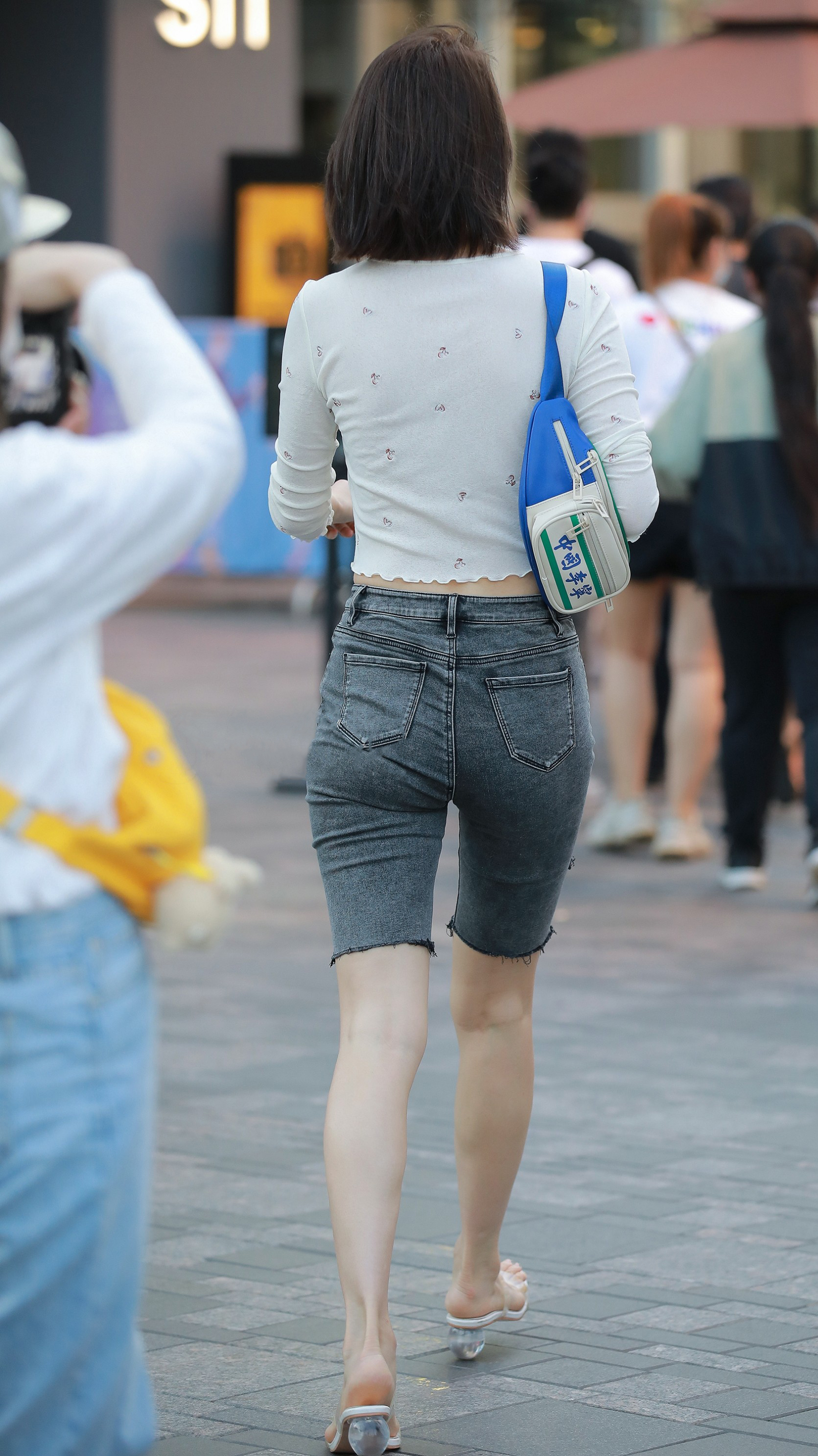 粗短腿五分裤穿搭,穿五分裤特别显腿短