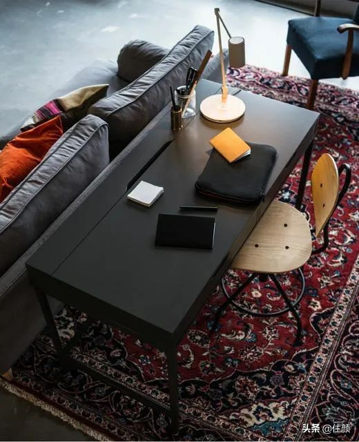 客厅沙发往前移10公分怎么办,沙发往前10公分好看吗