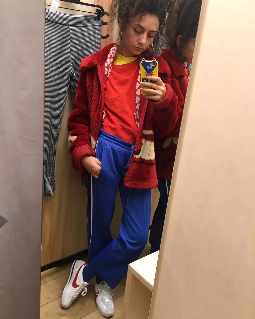 侃爷跟耐克合作鞋款,侃爷nike老爹鞋