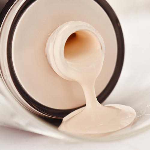 哪款粉底对干皮最好用,什么粉底适合新手偏干皮