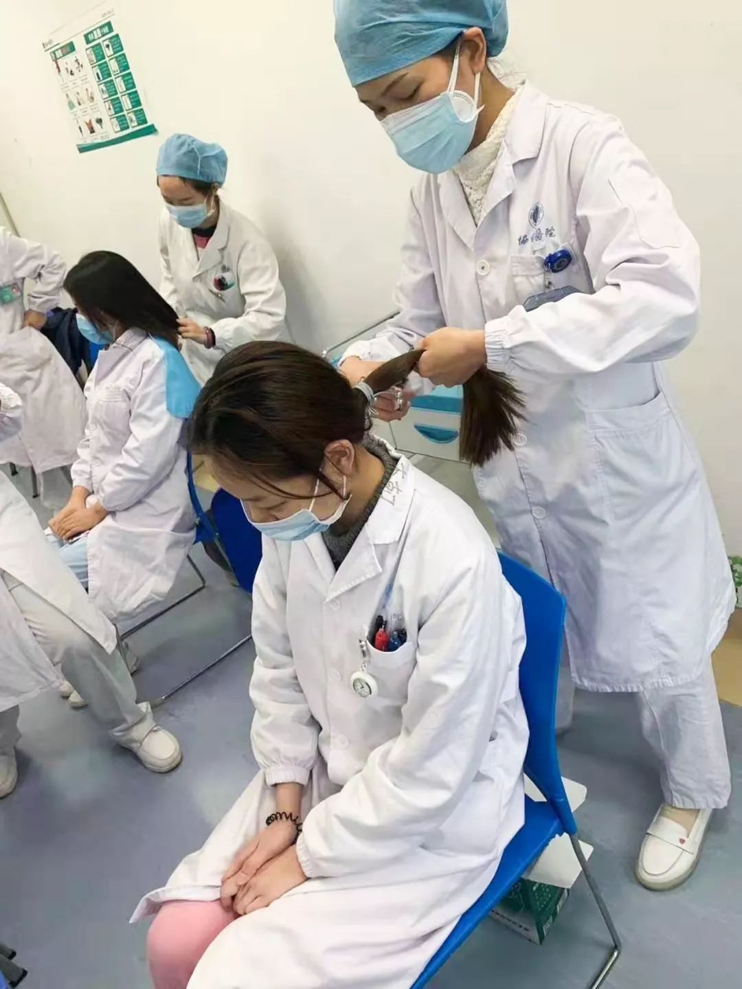 封城11日，武汉众生图