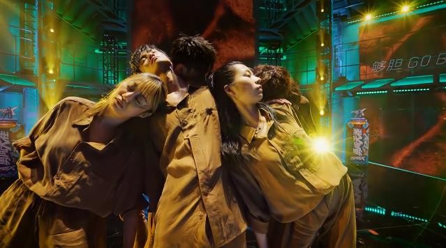 hb组合2005年表演秀歌曲,hb组合vs叶音