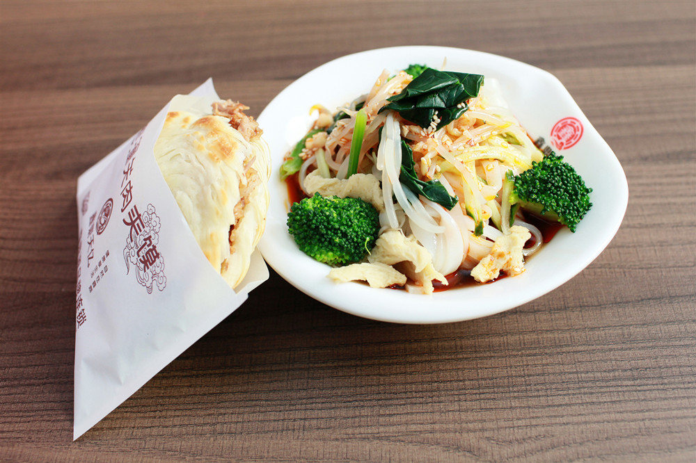 凉皮肉夹馍连锁加盟电话,陕西肉夹馍加盟实体店