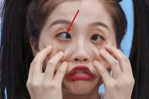 虞书欣特别喜欢戴美瞳,虞书欣鬼脸完整视频