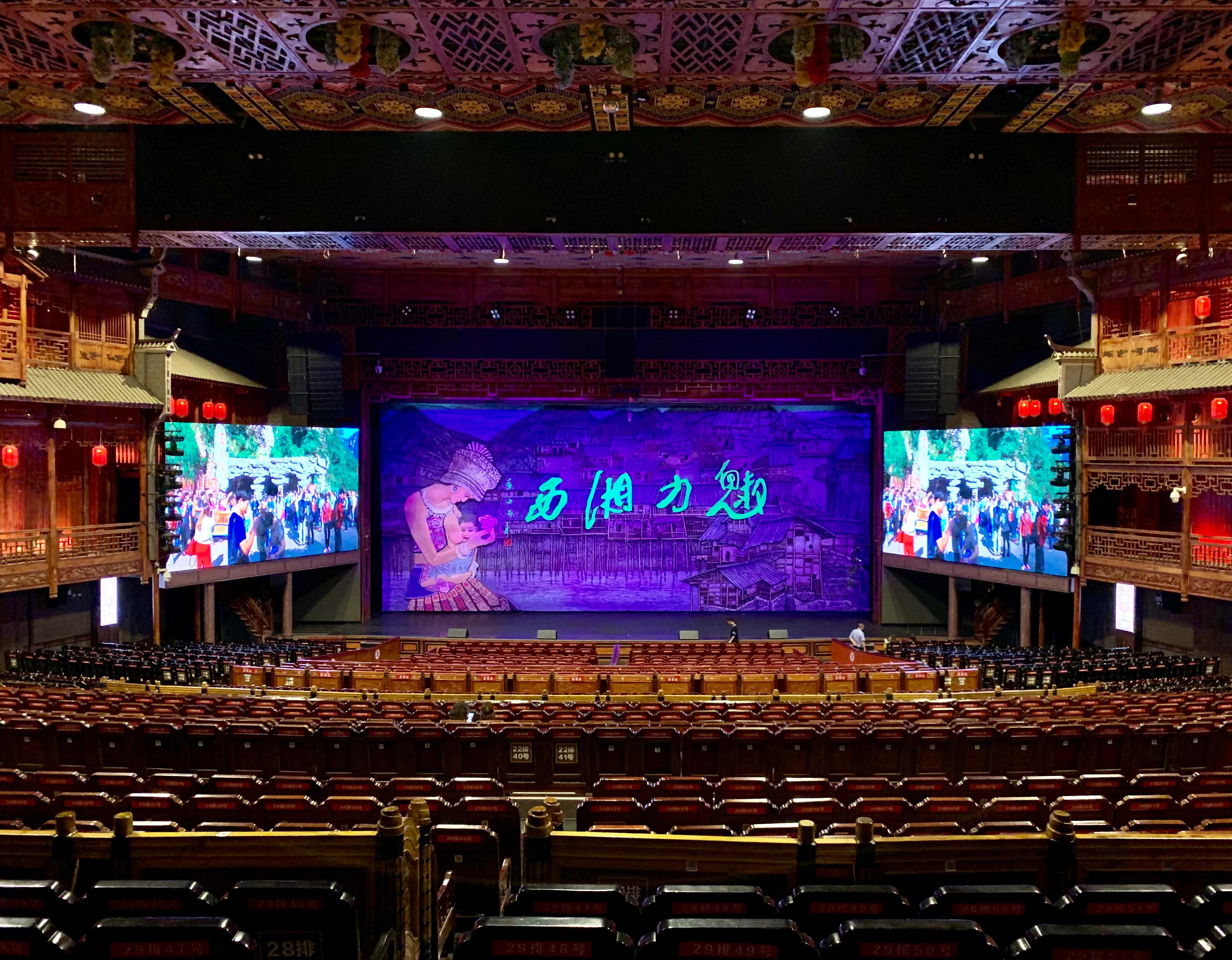 张家界魅力湘西有多少人观看,张家界魅力湘西一般演出多长时间