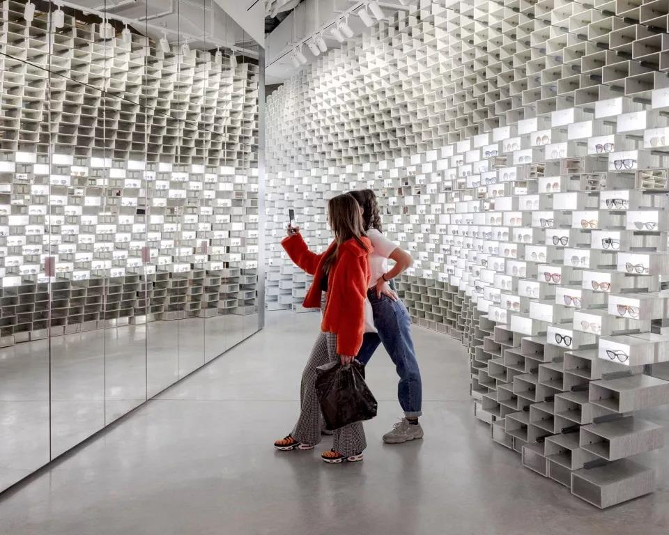 一个艺术兼商业的多维日常空间,商业与艺术结合的设计