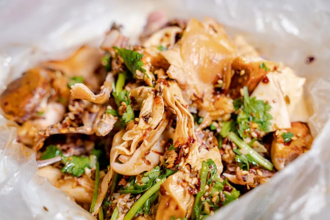 沈阳传说鸡架有多好吃,吃沈阳鸡架的感受