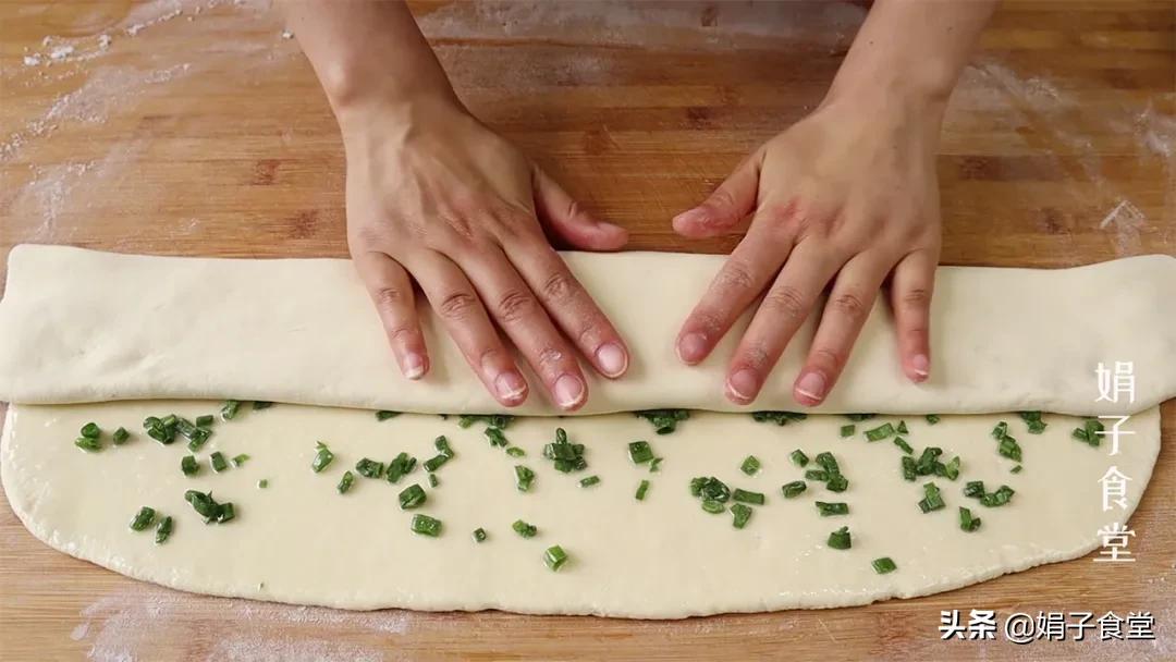 花卷的几种拧法图解简单,简单花卷的几种拧法