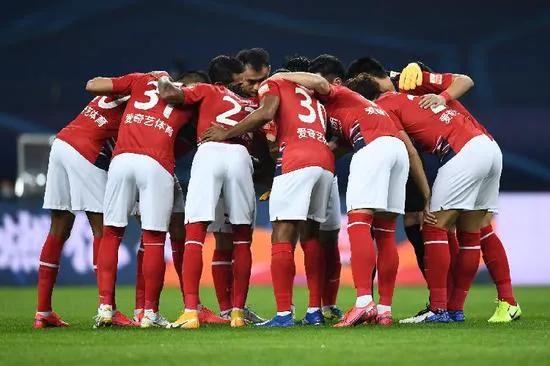 重庆人火锅锅底,重庆火锅人朝天门