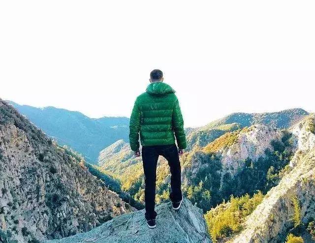 加拿大鹅羽绒服各版本的区别,除了加拿大鹅还有什么名牌羽绒服