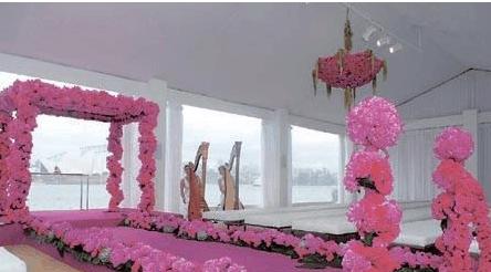 盘点“香江上流闺蜜团”五个千亿豪门婚礼，看看到底谁更壕无人性