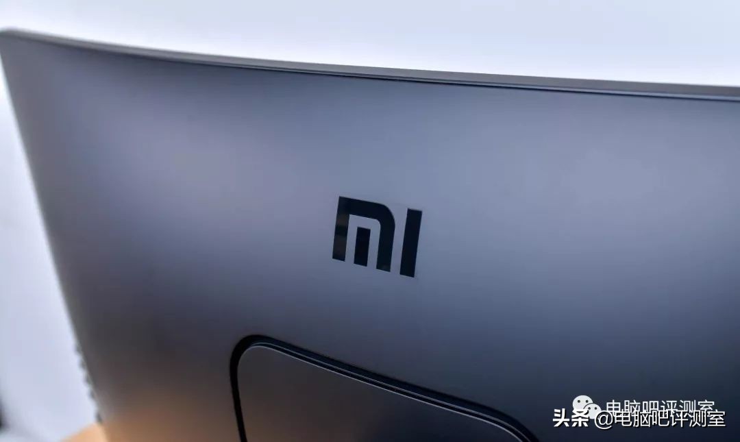 用了两年的小米34寸曲面显示器,小米34寸曲面显示器漏光严重