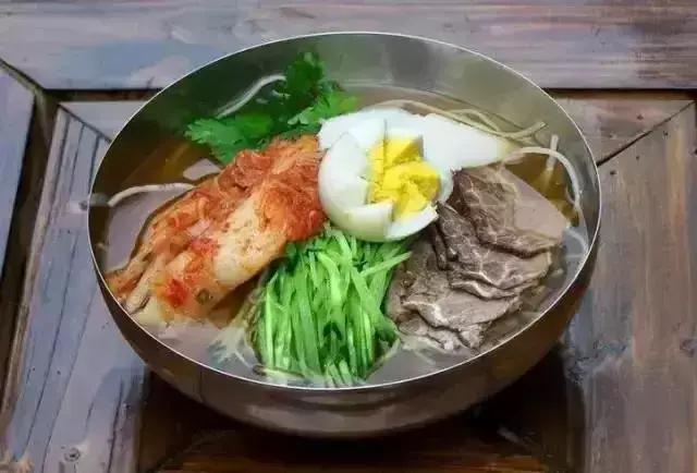 雨田灌汤包吉林市特色小吃,看着都馋