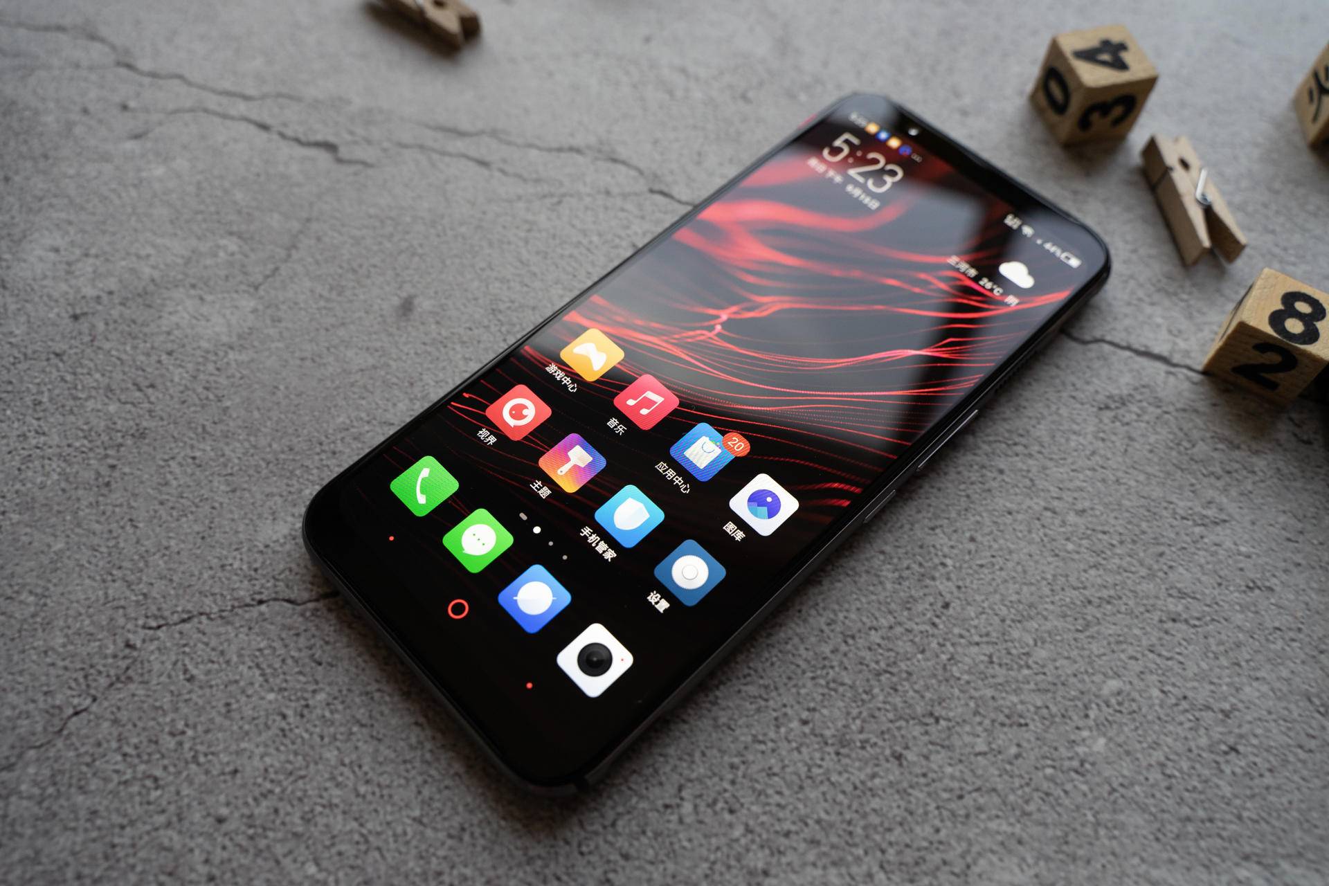 红魔3s和红魔3区别,红魔3s相当于苹果几